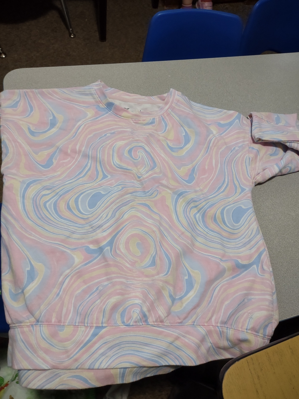 Girls L Pastel Swirl-Pink, Yellow, Blue Sweatshirt EUC. 1299G